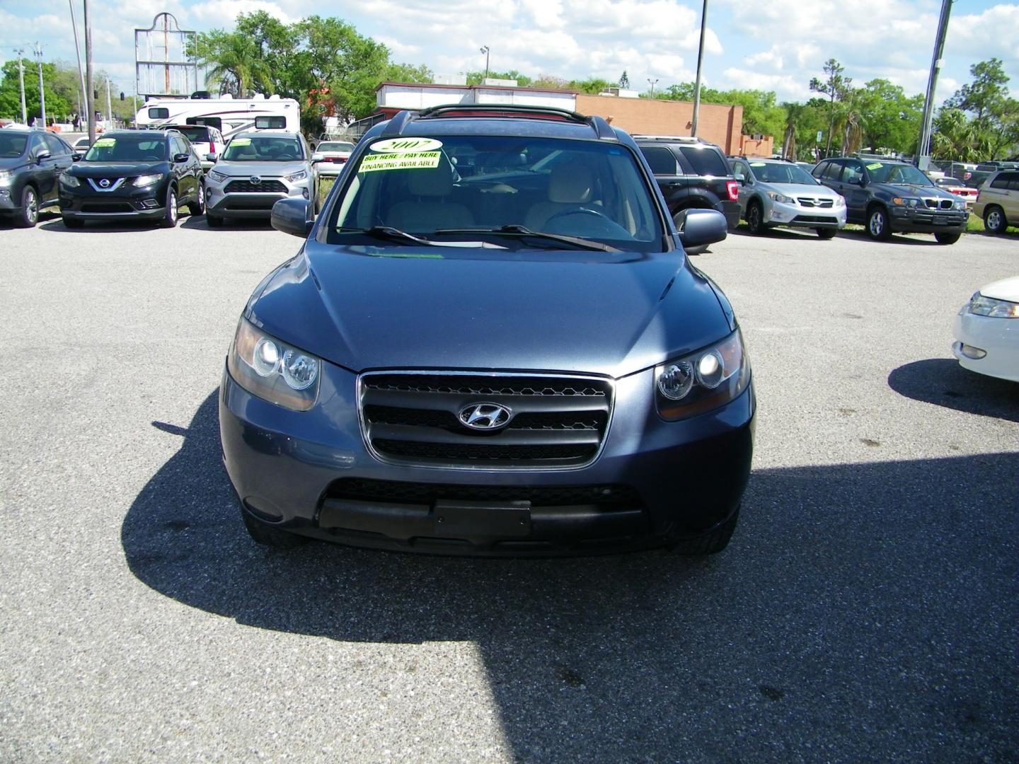 2007 Gray /Gray Hyundai Santa Fe GLS (5NMSG13D57H) with an 2.7L V6 DOHC 24V engine, Automatic transmission, located at 4000 Bee Ridge Road, Sarasota, FL, 34233, (941) 926-0300, 27.298664, -82.489151 - Photo#1